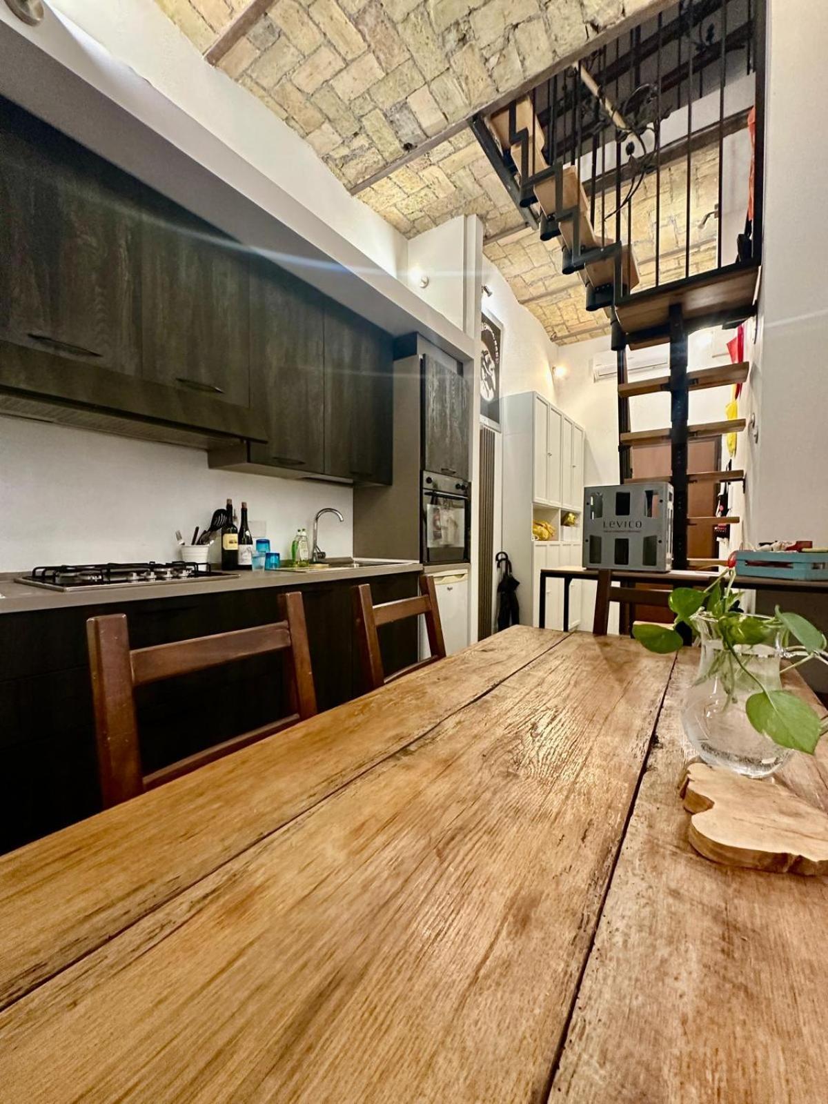 Habitación en casa particular Versailles Deluxe *